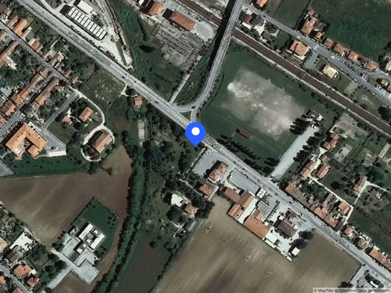 Fabbricato misto in Viale Piceno 12 12, Fano, {3} - Foto 1