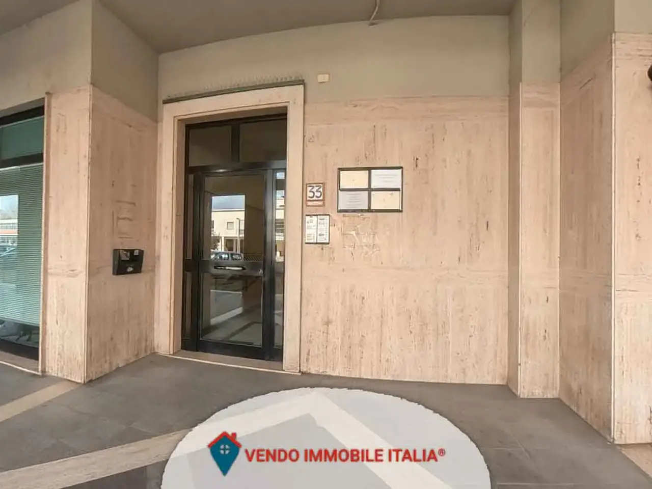Ufficio in Via San Carlo da Sezze, Latina, {3} - Foto 2