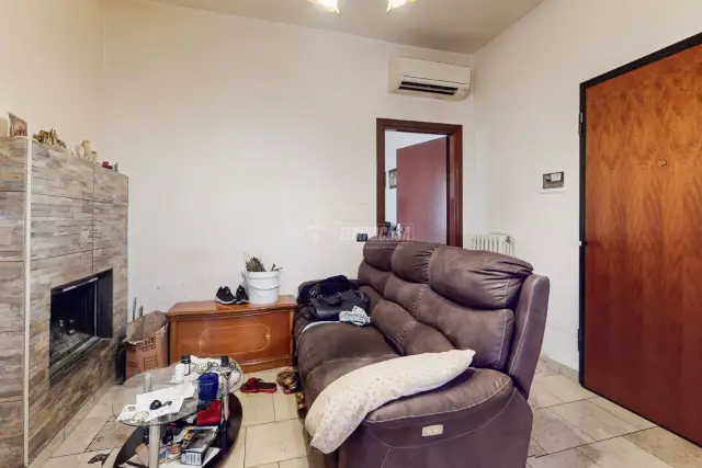 2-room flat in Viale E.Fermi, Sassuolo - Photo 1