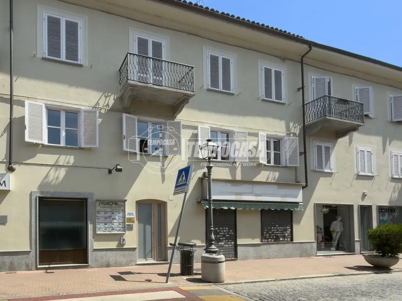 Negozio in Via Roma 23, Orbassano, {3} - Foto 1