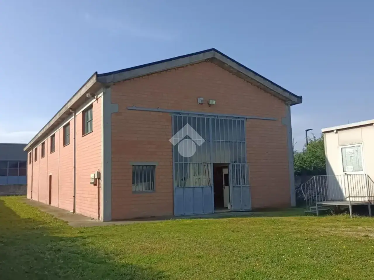 Capannone in Via Emilia 1600, Longiano, {3} - Foto 2