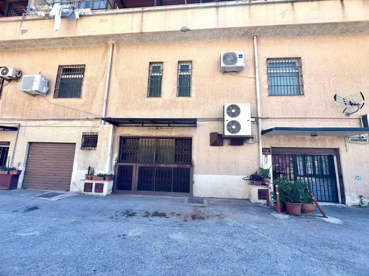 Negozio in Via San Giovanni di Dio 13, Palermo, {3} - Foto 1
