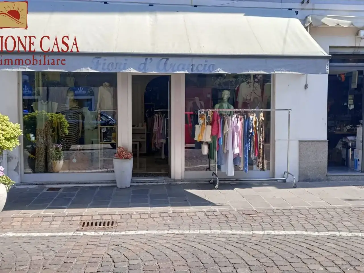 Negozio in Corso del Popolo, Monfalcone, {3} - Foto 1