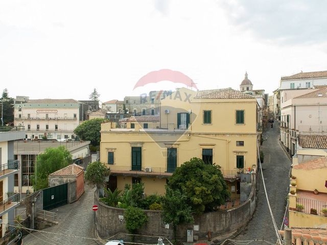 Quadrilocale in Via Rote 24, Acireale - Foto 1