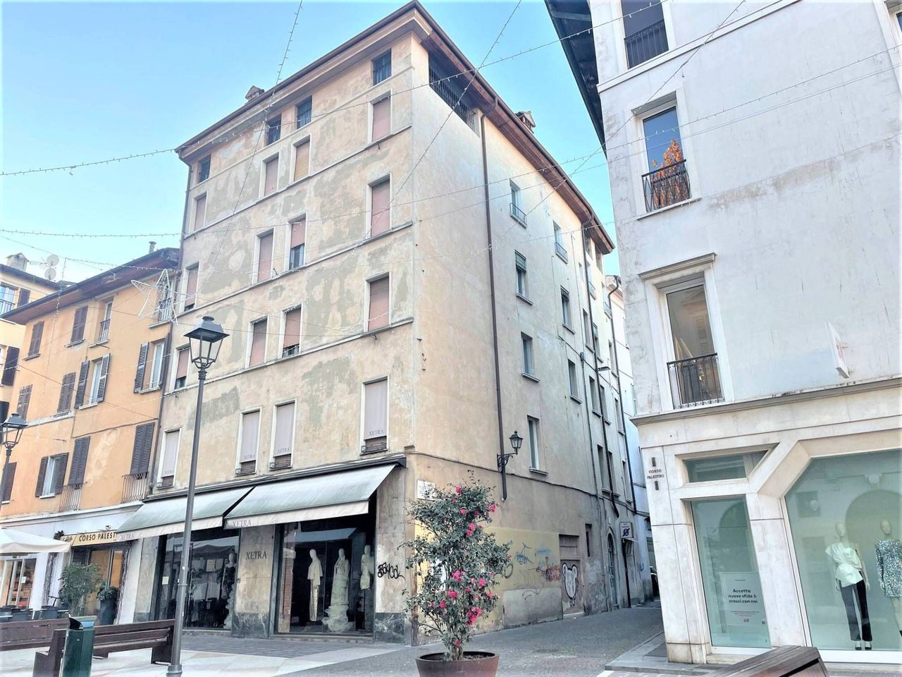 Palazzina commerciale in Corso Palestro 27, Brescia, {3} - Foto 1