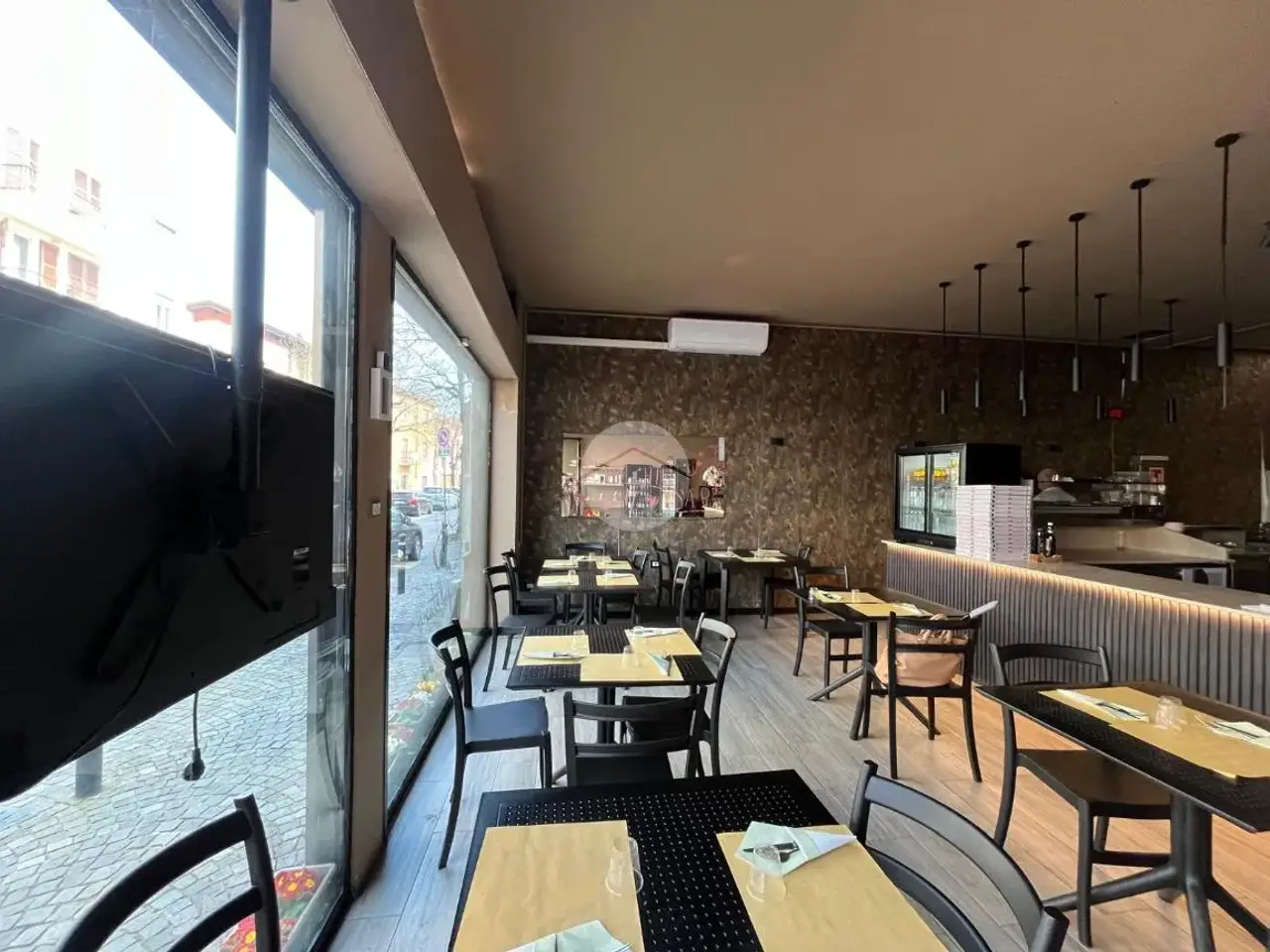 Negozio in Via Giuseppe Garibaldi 61, Desenzano Del Garda, {3} - Foto 2