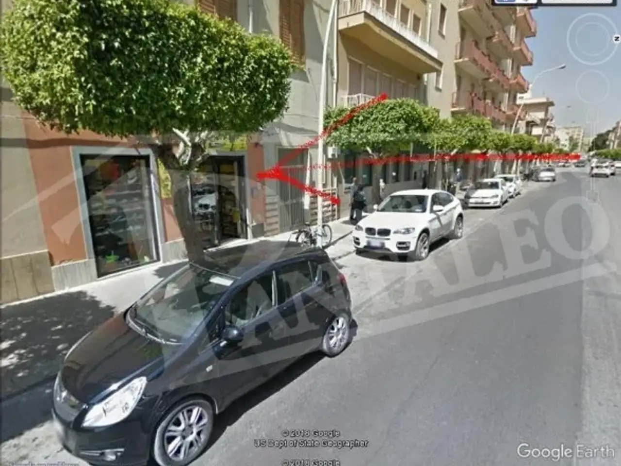 Esercizio commerciale in 
Via Mazzini									, 
Marsala									, Marsala, {3} - Foto 1