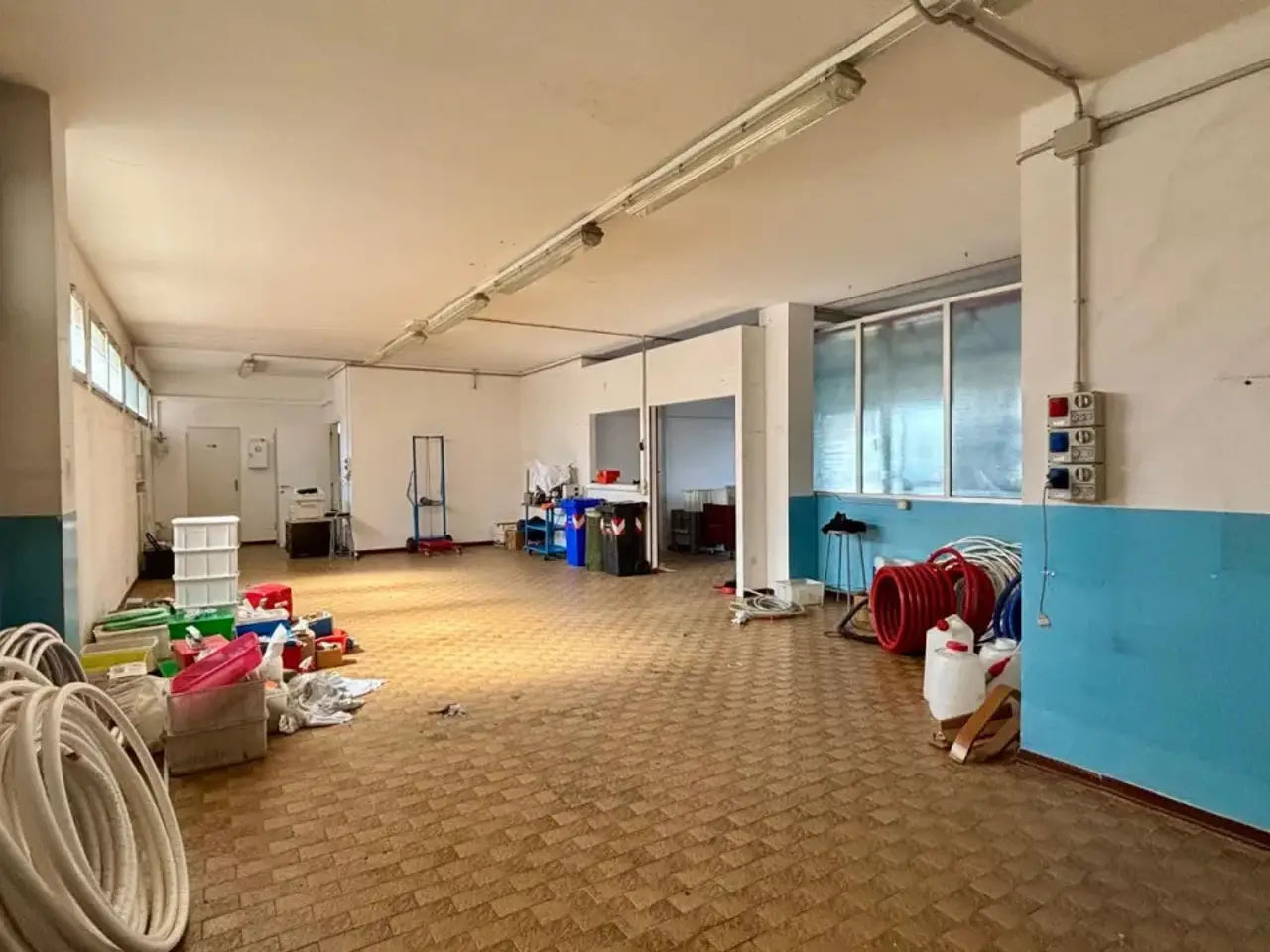 Laboratorio in Via Girolamo Tiraboschi 53/Abc, Carpi, {3} - Foto 1