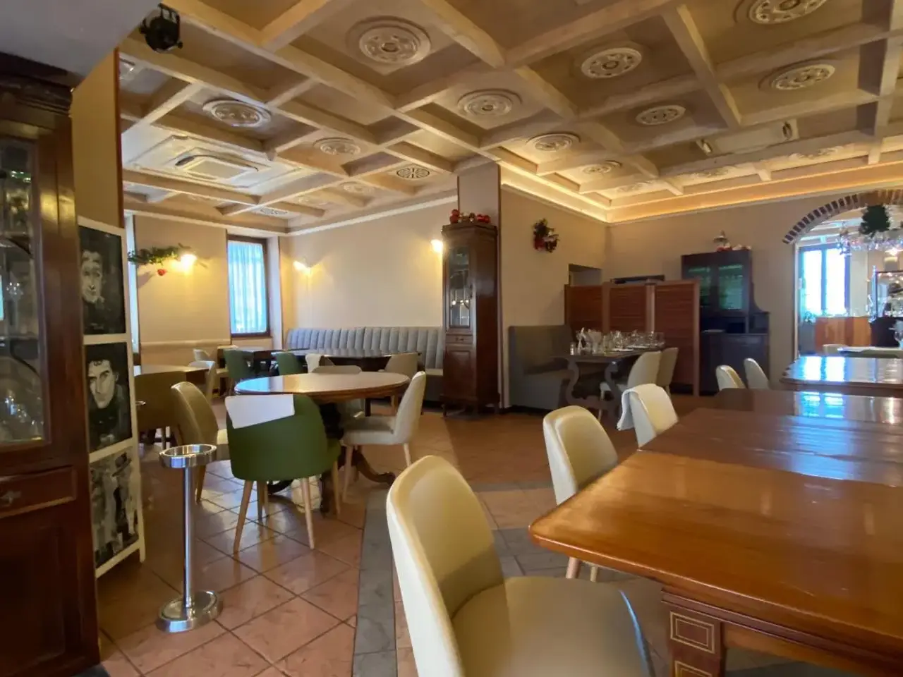 Ristorante - Pizzeria - Pub in Via Boffalora 116, Milano, {3} - Foto 1