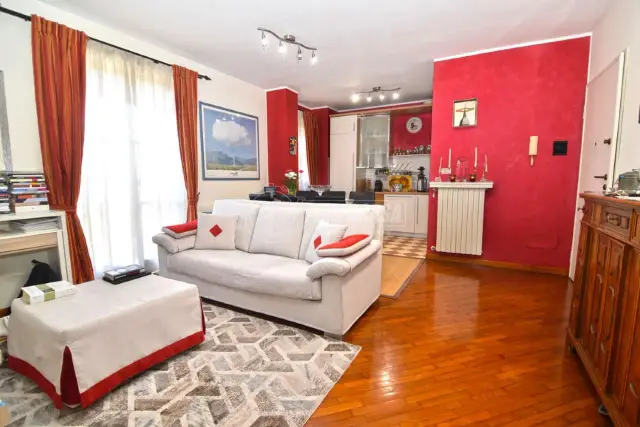 2-room flat in Via Torino 27, Brandizzo - Photo 1