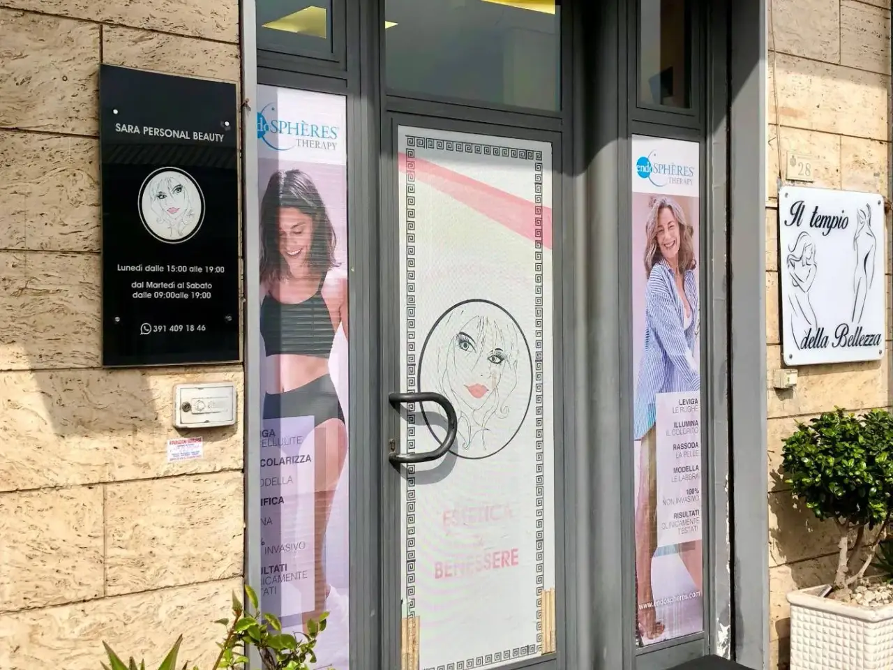 Esercizio commerciale in Via Mazzini, Pomigliano D'Arco, {3} - Foto 1