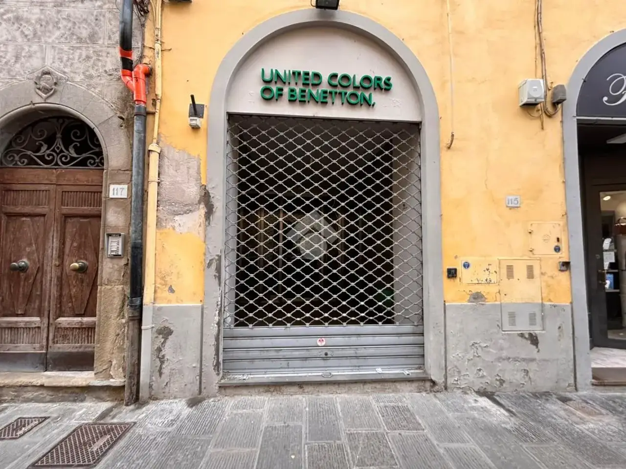 Negozio in Via Roma 115, Montevarchi, {3} - Foto 1