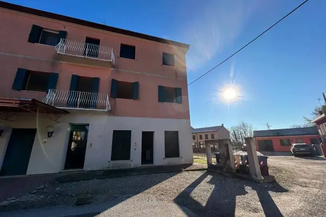 Trilocale in Via Molini, Veggiano - Foto 1