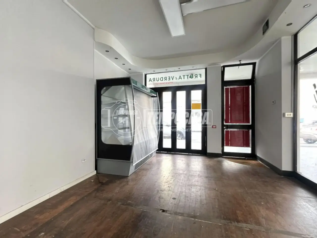 Negozio in Via Sant'Ambrogio, Parabiago, {3} - Foto 2