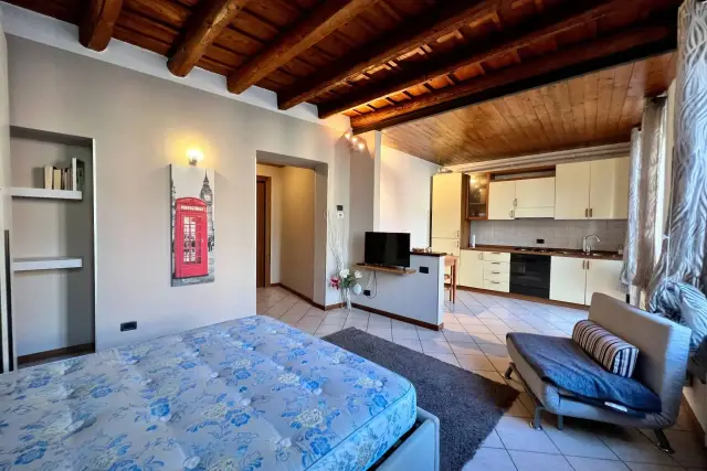 One-room flat in Piazza Isolo 1, Verona - Photo 1