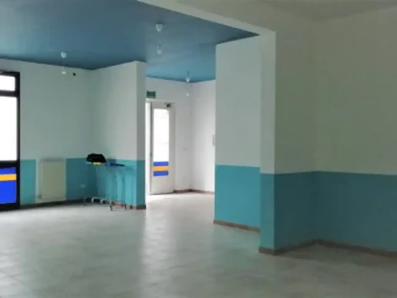 Negozio in Via San Giovanni 3, Gemona Del Friuli, {3} - Foto 2