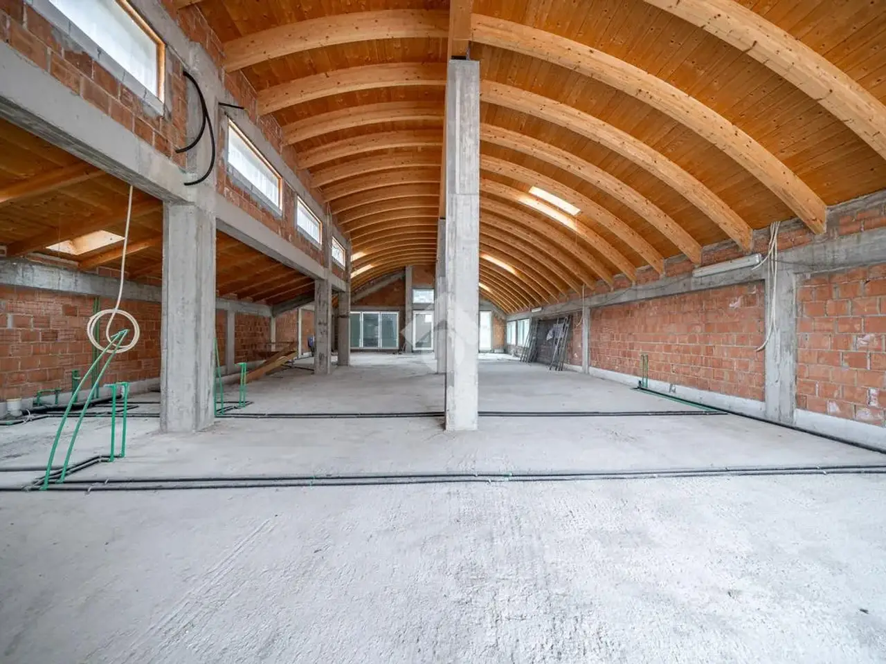 Palazzina commerciale in Via Makalle' 00, Reggio Emilia, {3} - Foto 1