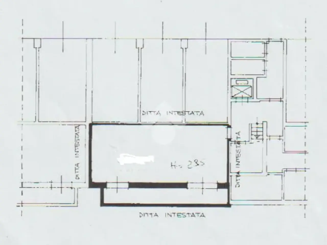 Magazzino in Via C De Capitani da Vimercate 32, Lissone, {3} - Planimetria 1