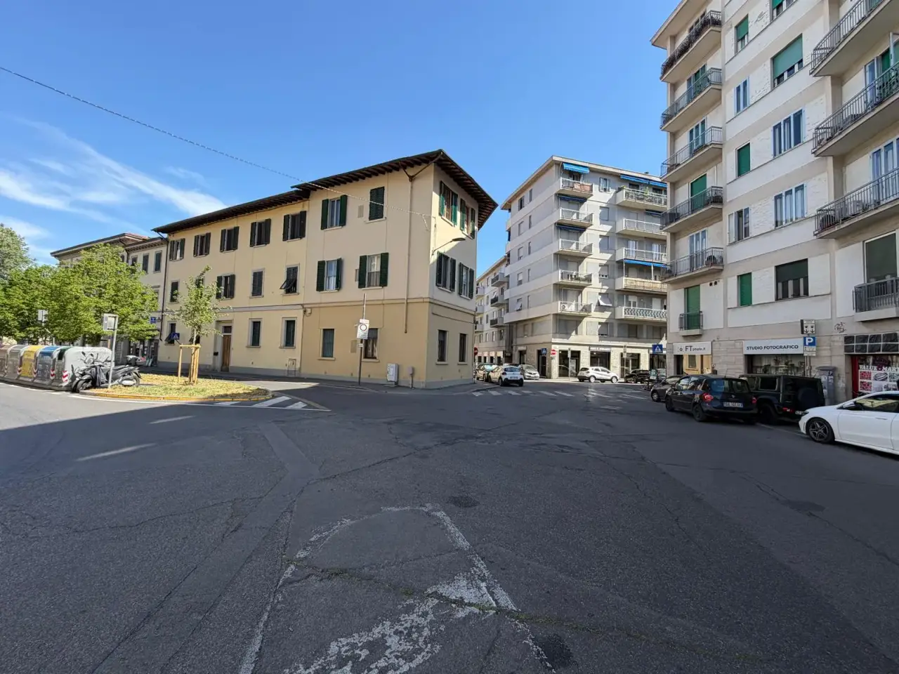 Negozio in Via del Ponte di Mezzo 12r, Firenze, {3} - Foto 2