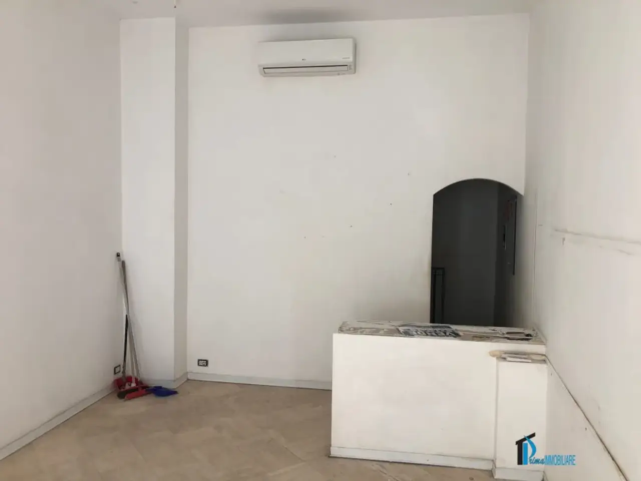 Negozio in , Terni, {3} - Foto 2