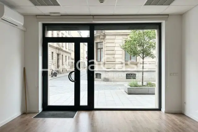 insertion image