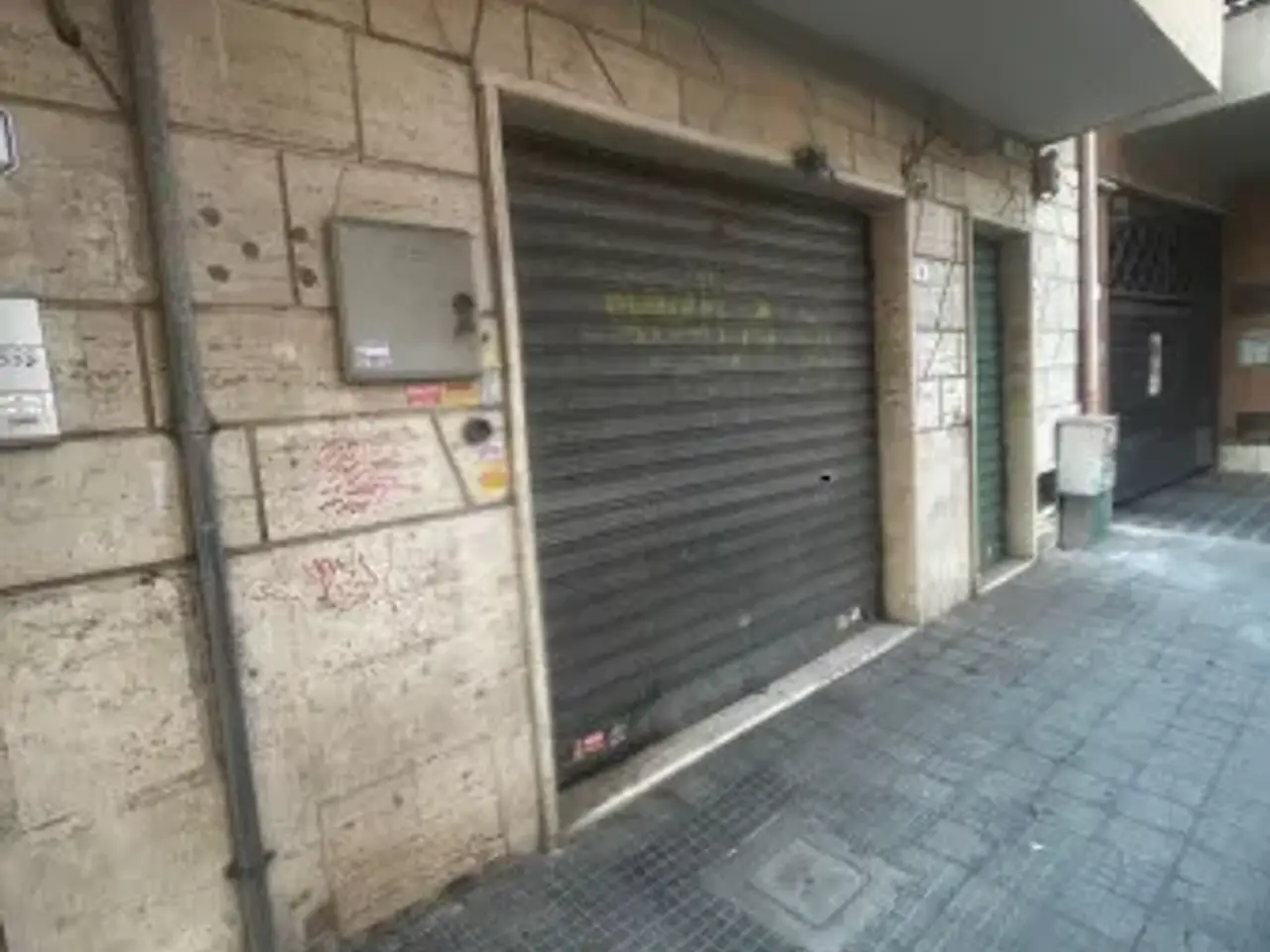 Negozio in Via dell'Olmata 8, Nettuno, {3} - Foto 2
