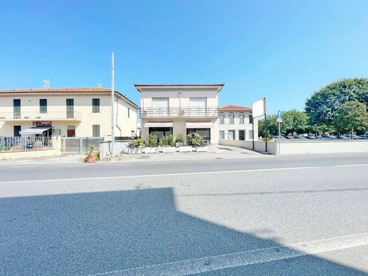 Negozio in Pesciatina 111, Capannori, {3} - Foto 2