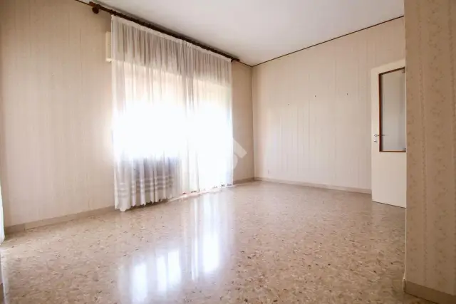 3-room flat in Via Brigata Re 11, Udine - Photo 1