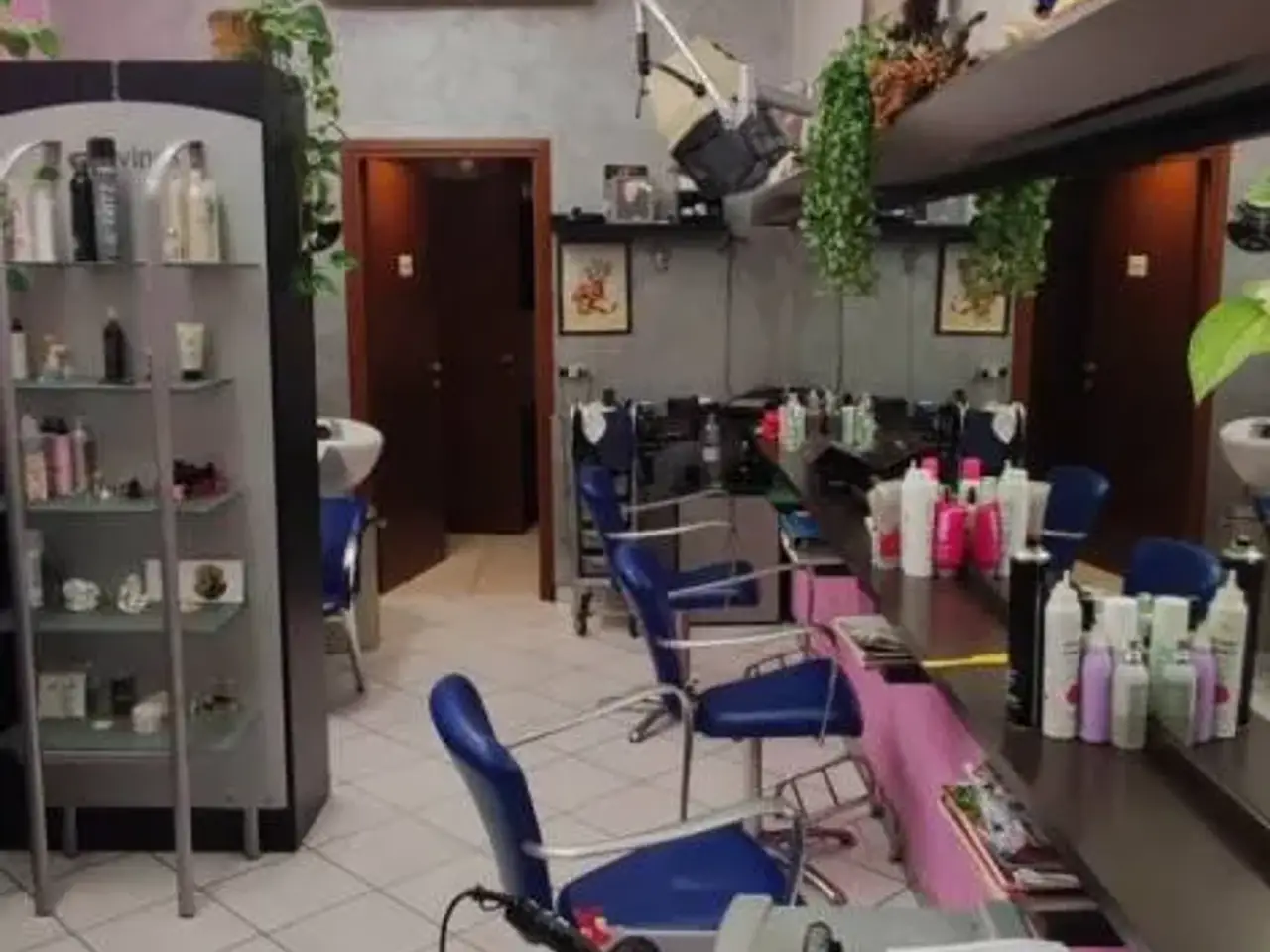 Locale commerciale in Via Enrico Acquati 3 Cormano, Cormano, {3} - Foto 2