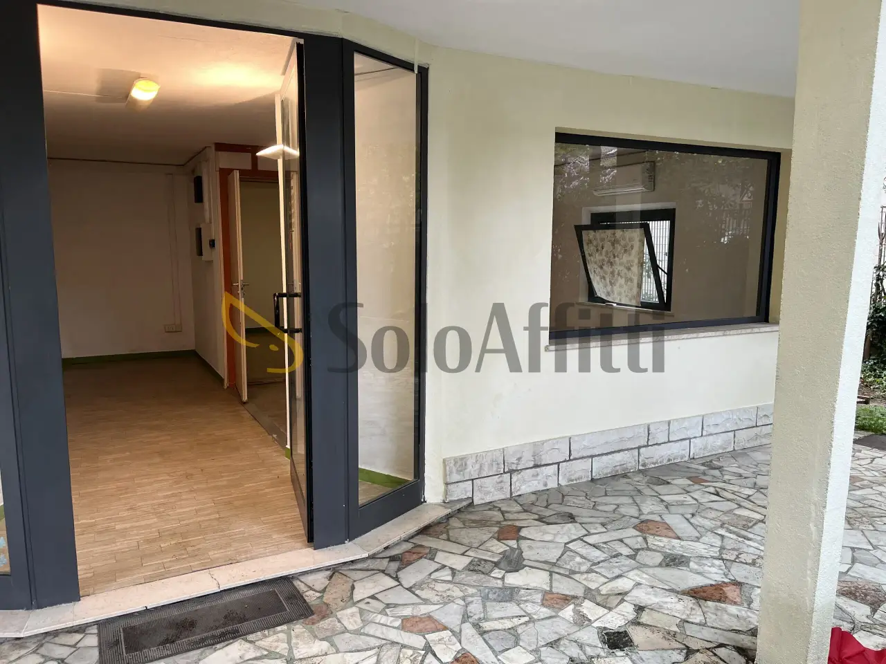 Laboratorio in Viale G. Pascoli, Bellaria-Igea Marina, {3} - Foto 1