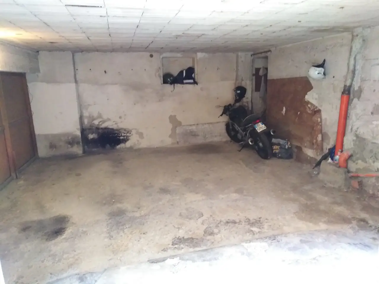 Parcheggio chiuso in , Ragusa, {3} - Foto 2