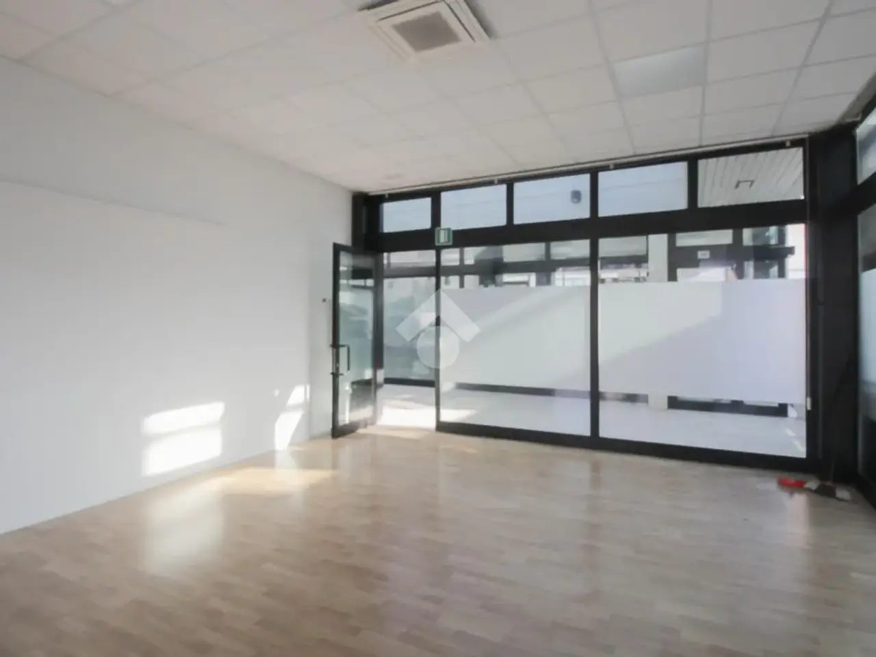 Ufficio in Via XX Settembre, Sassuolo, {3} - Foto 1