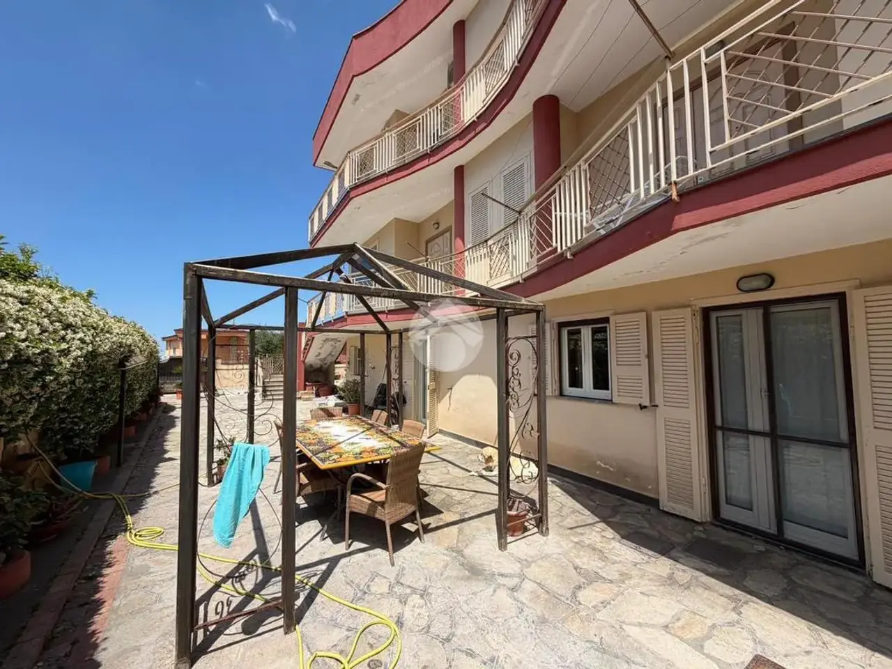 Albergo in Porzione di Villa Via Benedetto Croce 53, Marano Di Napoli, {3} - Foto 1