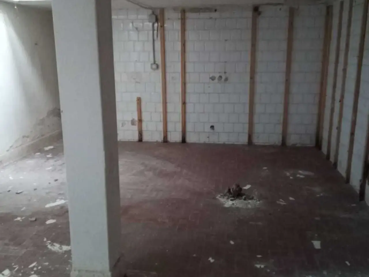 Negozio in Via Arziglia 111, Bordighera, {3} - Foto 1