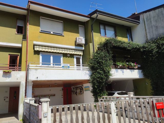 Terraced house in {3}, Via Pace da Gemona 26 - Photo 1