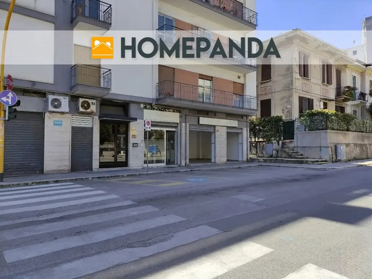Magazzino in Viale Antonio Meucci 2, Bari, {3} - Foto 1
