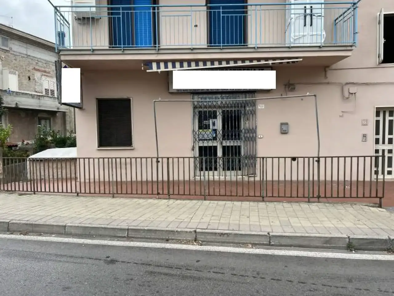 Negozio in Via della Libertà 33, Agropoli, {3} - Foto 1