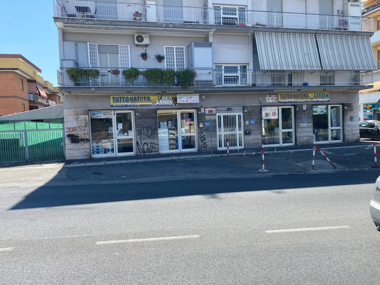 Negozio in Via Nazionale Tiburtina 177, Tivoli, {3} - Foto 1