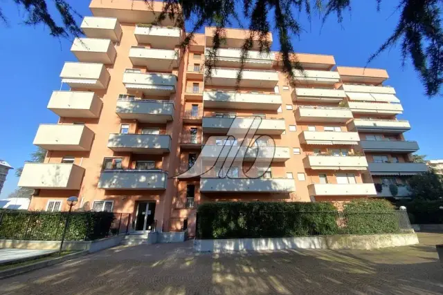 Wohnung in Viale Don Giovanni Minzoni 38, Bresso - Foto 1