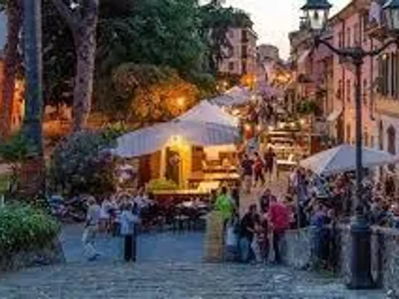 Locale commerciale in , Sarzana, {3} - Foto 2