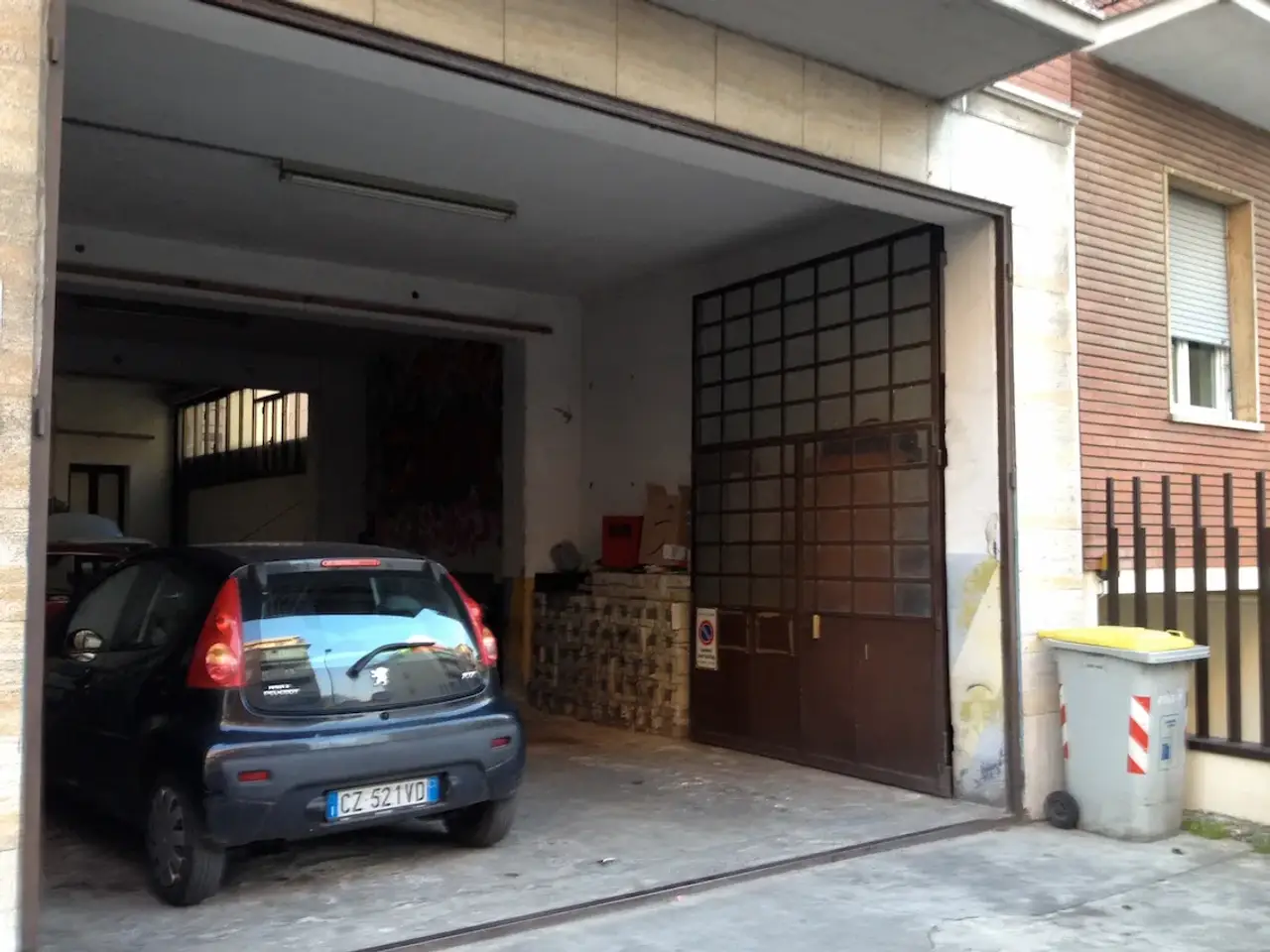 Capannone in Viale Dante Alighieri, 29122 Piacenza Pc, Italia, Piacenza, {3} - Foto 2