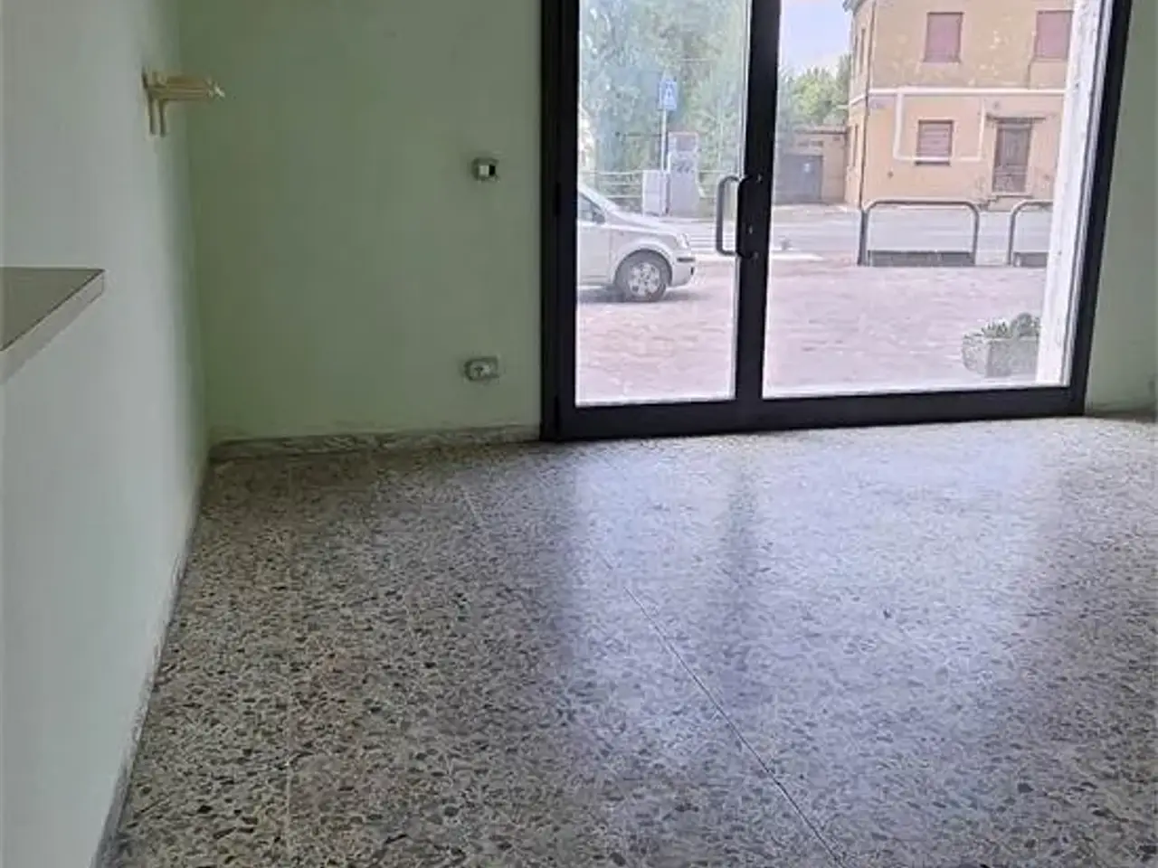 Negozio in San Prospero, Via Canaletto, San Prospero, {3} - Foto 2