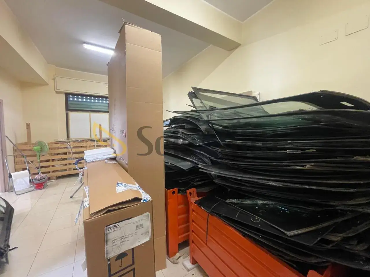 Negozio in Via Piazza Armerina 14, Siracusa, {3} - Foto 2