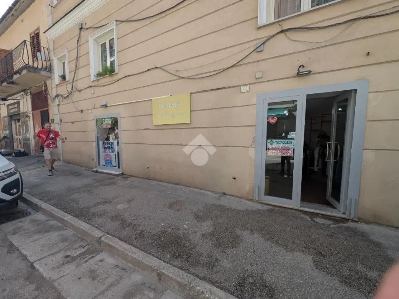 Negozio in Viale Abramo Lincoln 72, Caserta, {3} - Foto 2