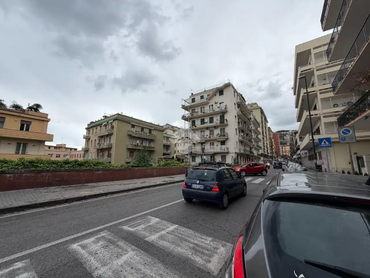 Magazzino in Via Michelangelo Schipa 61, Napoli, {3} - Foto 1