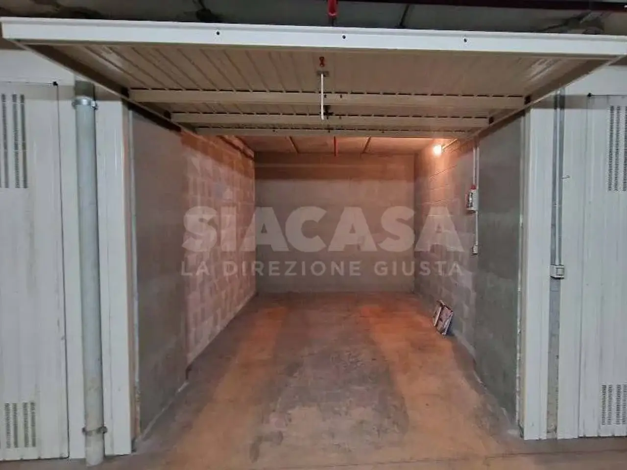 Magazzino in Via Tonale 1, Vimercate, {3} - Foto 1
