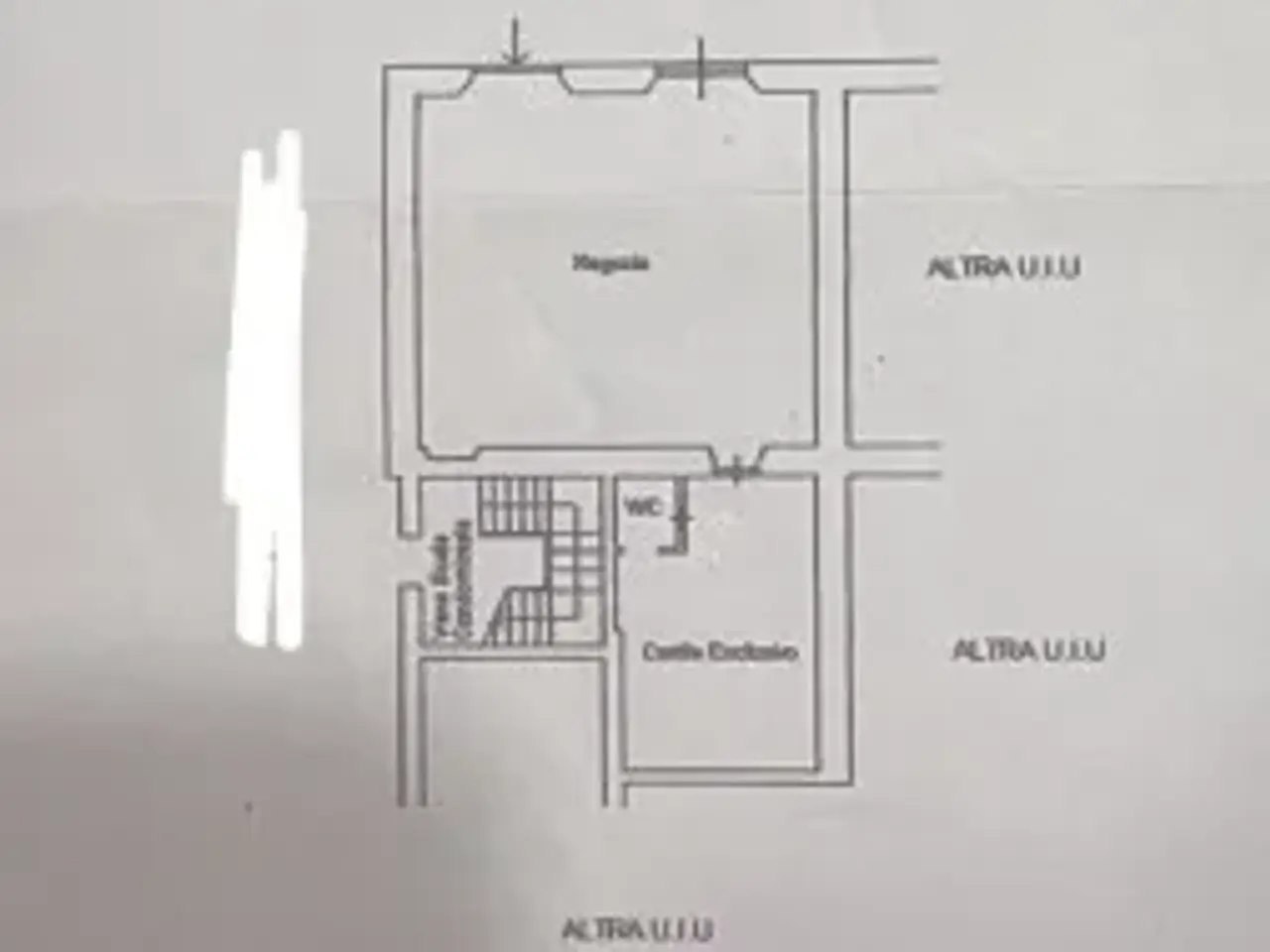 Negozio in , Savona, {3} - Foto 1