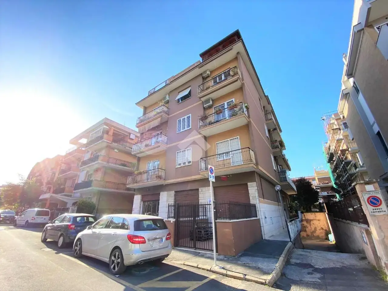 Negozio in Via Nicola Laurantoni 77, Roma, {3} - Foto 1