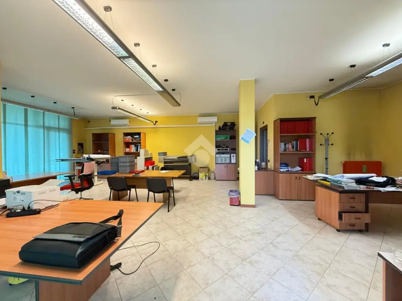 Ufficio in Via Ugo Foscolo 1, Azzano San Paolo, {3} - Foto 1