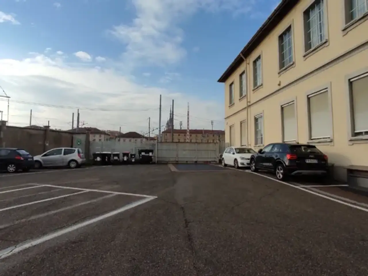 Esercizio commerciale in Novara, Piemonte, 28100, Italia, Novara, {3} - Foto 2